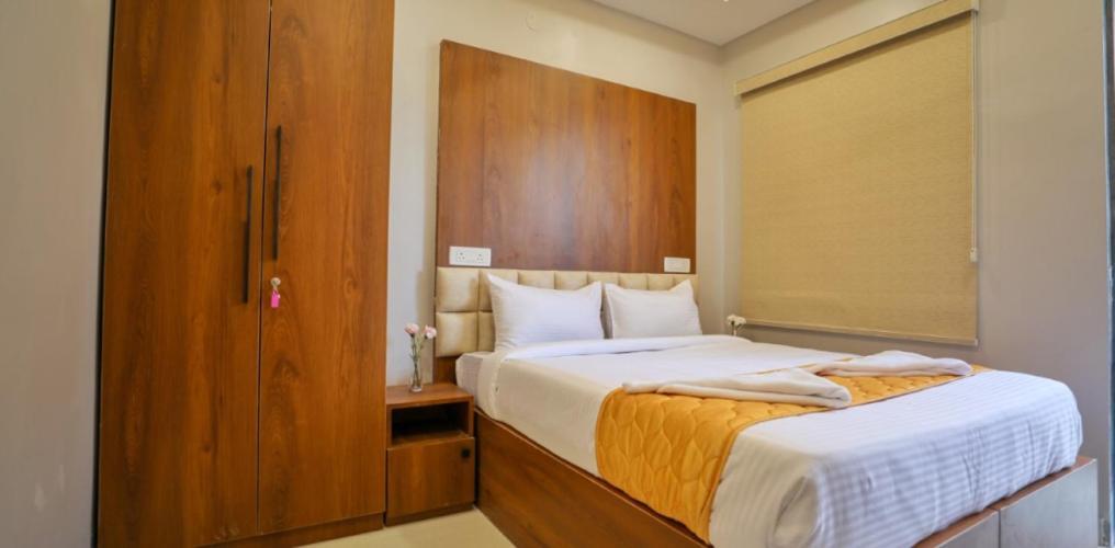 Hotel Ceasta, Beside Us Consulate Hyderabad, Gachibowli Gundipet Eksteriør bilde